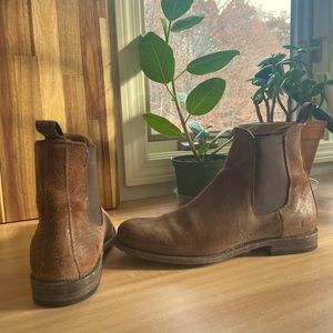 Men’s 10.5 - Frye Tyler Chelsea Boot